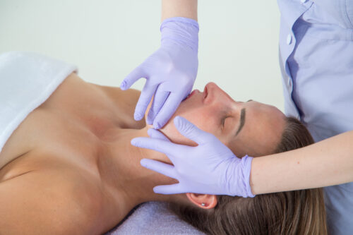 BUCCAL MASSAGE EN MASSADA TRAINING