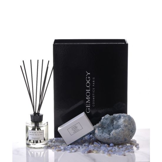 luxe gemology box blue amber soap and ambiance diffuser