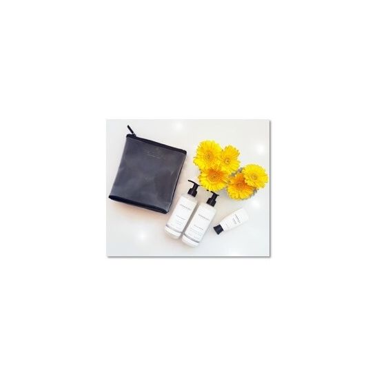 Giftbox Lifestyle (bathroom) - Gemology